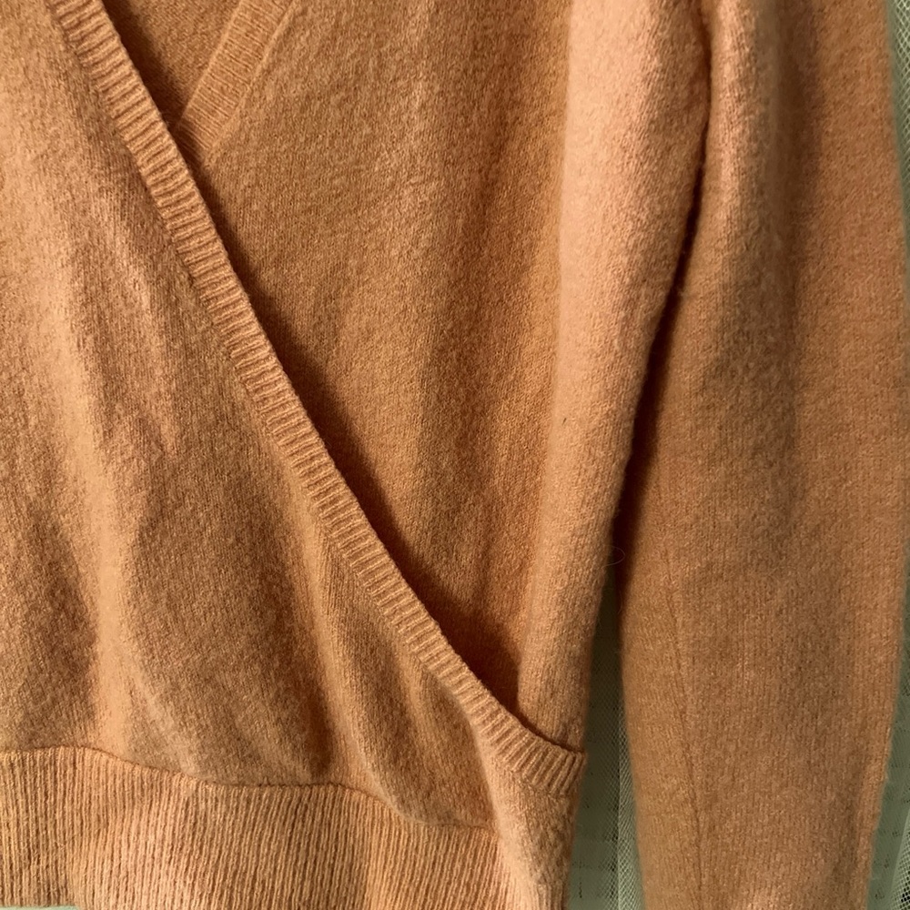 Madewell dusty orange cross front v-neck sweater size Small D1 - Picture 4 of 12